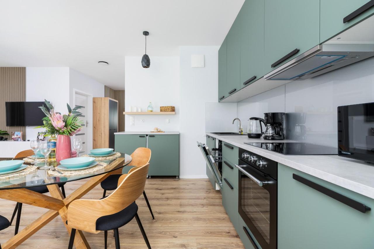 Cracow Bronowicka With Parking By Renters * Cracovia