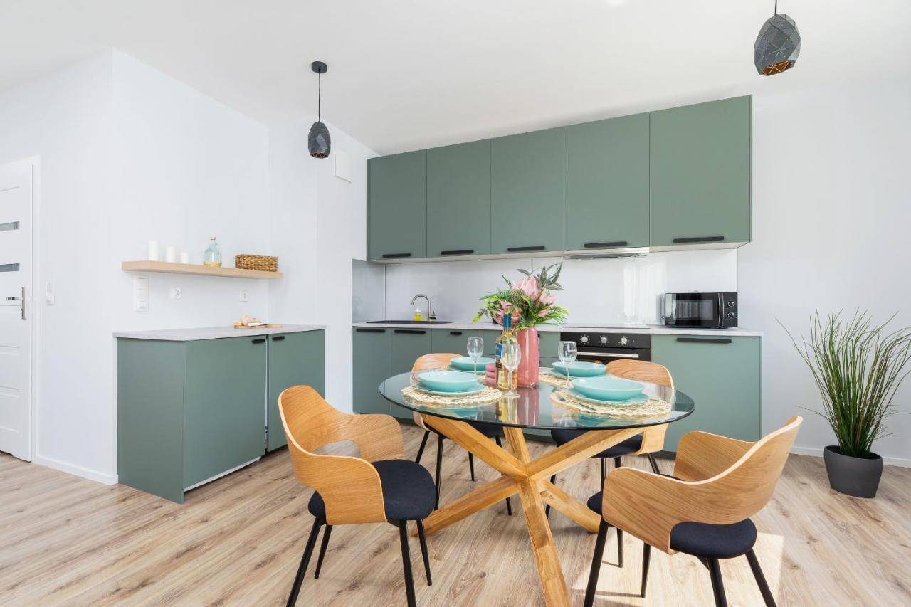 Cracow Bronowicka With Parking By Renters Leilighet *